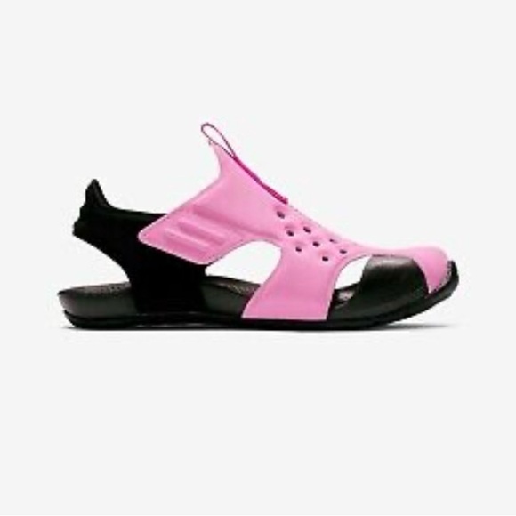 Nike Sunray Protect  Pink and Black Sporty Sandals with Adjustable Straps - Picture 2 of 8